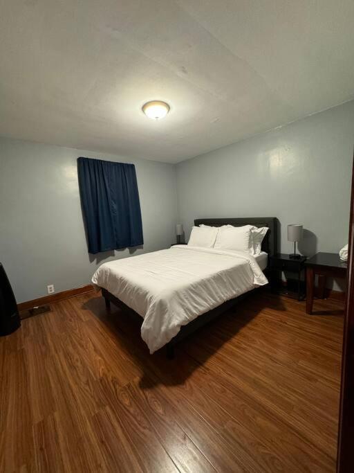 ナイアガラフォールズComfy Getaway At Falls!アパートメント エクステリア 写真
